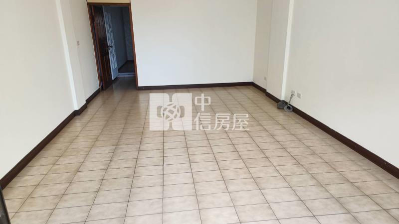 (專)崇明國中傳統孝親房獨院美車墅房屋室內格局與周邊環境
