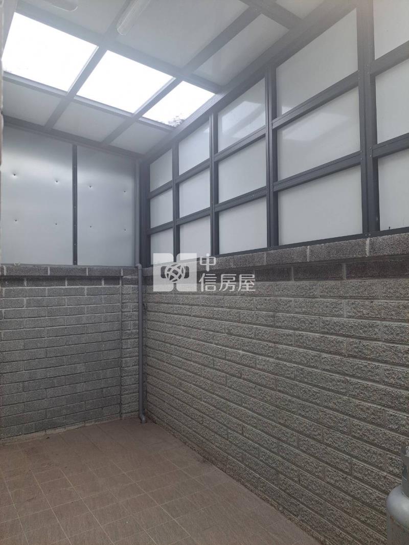 虎尾大屯輕屋齡別墅房屋室內格局與周邊環境