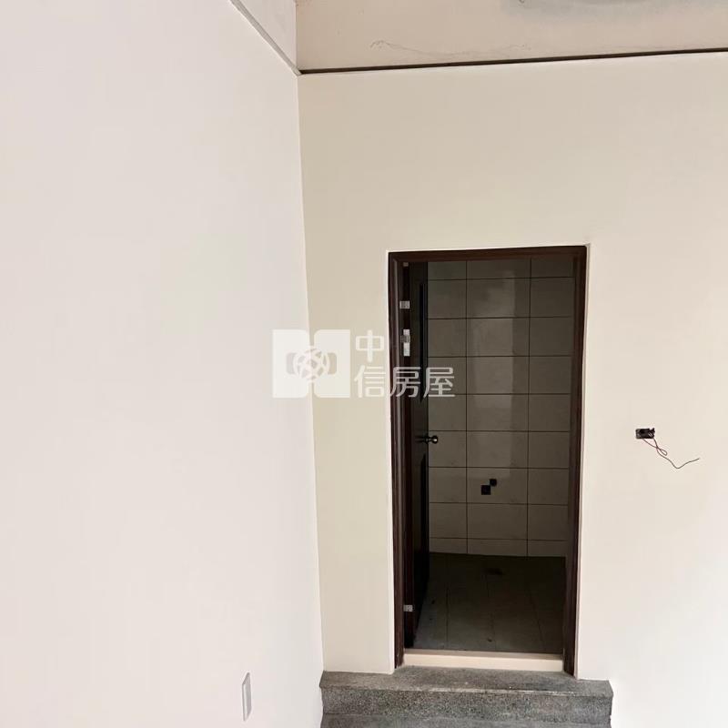 斗南世紀庭園店面房屋室內格局與周邊環境