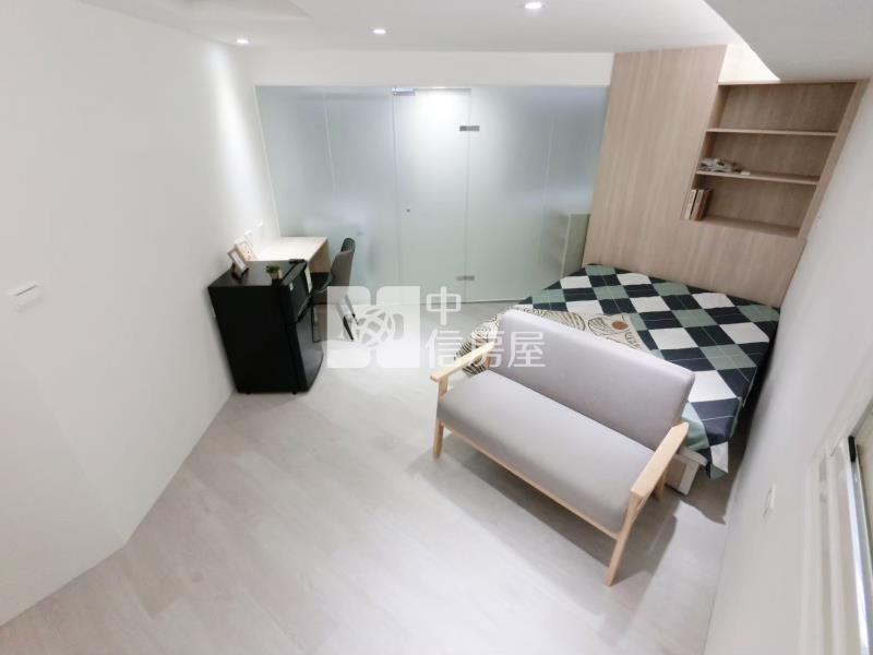 中國醫中正公園旁投報5%電梯滿租四套房房屋室內格局與周邊環境