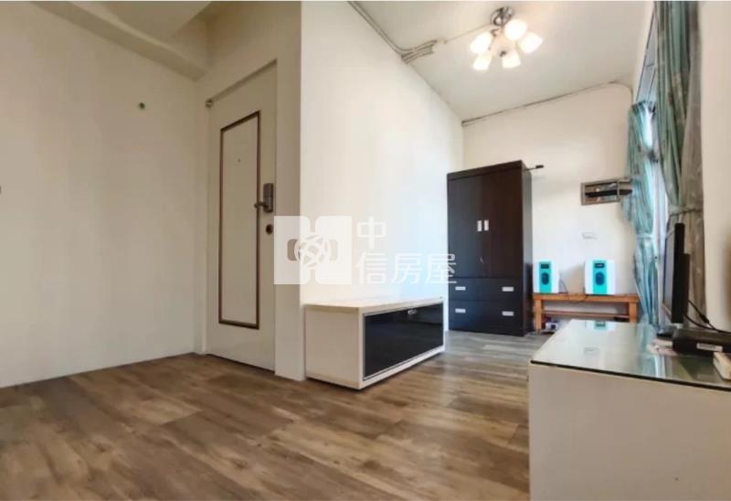 遠東SOGO旁靜巷三間美套房房屋室內格局與周邊環境