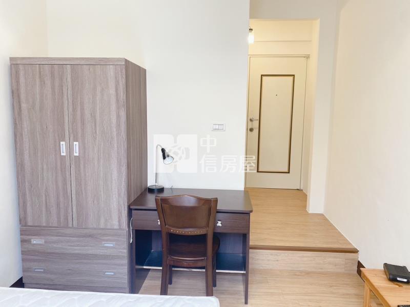 遠東SOGO旁靜巷三間美套房房屋室內格局與周邊環境