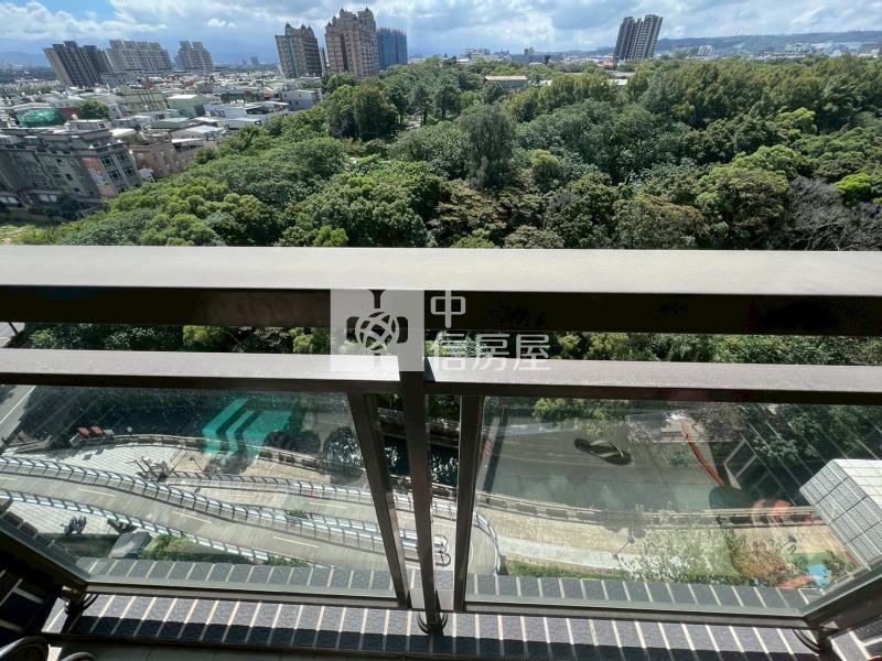 櫻花時代12樓兩房車房屋室內格局與周邊環境