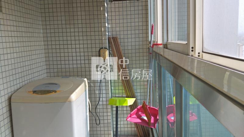 百老匯宮廷房屋室內格局與周邊環境