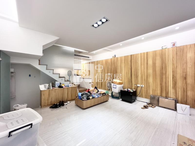 衛道新世界精裝美墅房屋室內格局與周邊環境