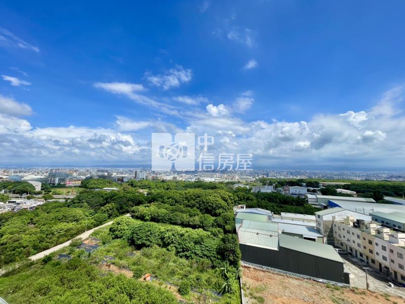 茂洋閱美時尚裝潢兩房平車房屋室內格局與周邊環境