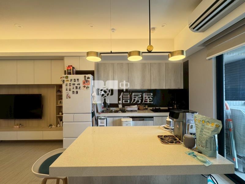 茂洋閱美時尚裝潢兩房平車房屋室內格局與周邊環境