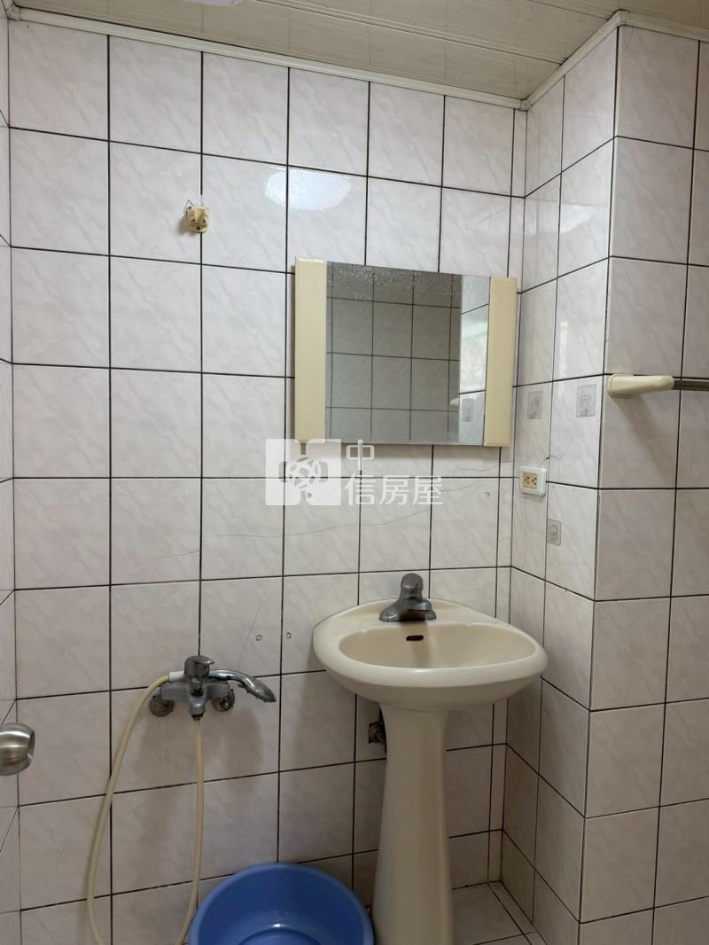 精品國宅三房車房屋室內格局與周邊環境