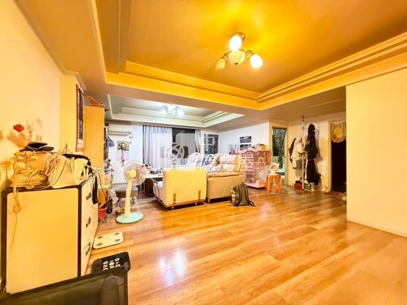 【安家】龍岡忠貞霄裡電梯美4房房屋室內格局與周邊環境