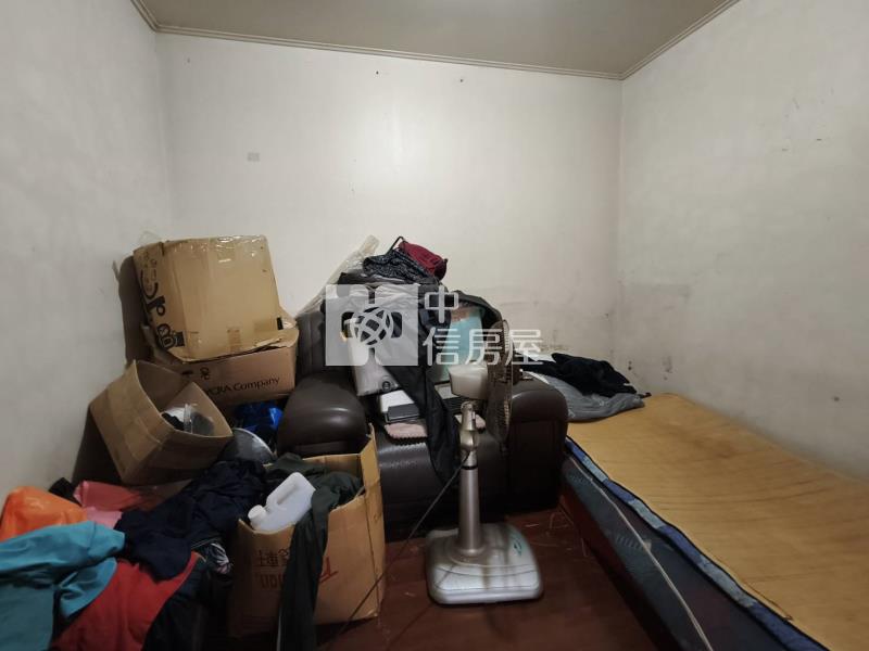 C238宜蘭員山近市區地95坪透天別墅房屋室內格局與周邊環境