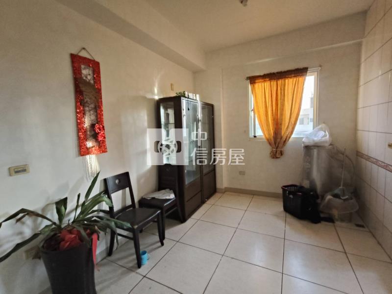 C238宜蘭員山近市區地95坪透天別墅房屋室內格局與周邊環境