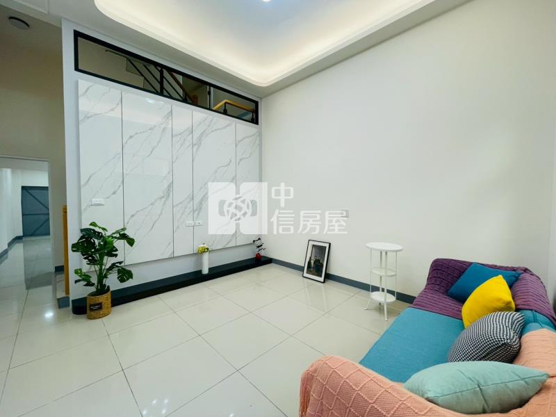 縣府優質整新透天房屋室內格局與周邊環境