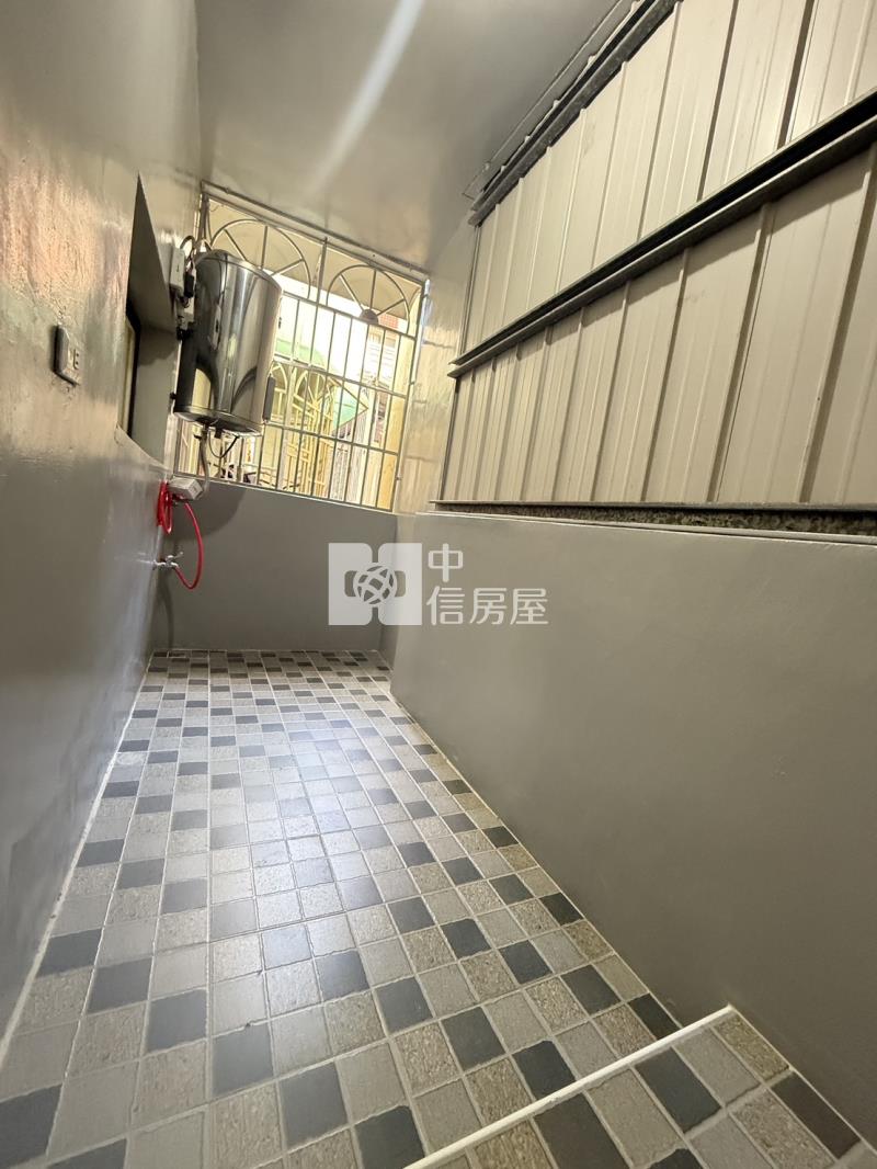 內埔市區新整透天房屋室內格局與周邊環境