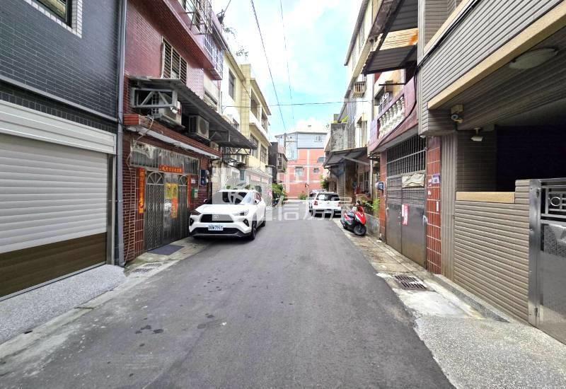八德【國防大學】大面寬整新美透天房屋室內格局與周邊環境