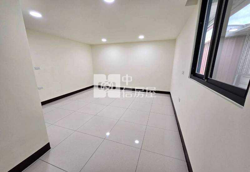 八德【國防大學】大面寬整新美透天房屋室內格局與周邊環境