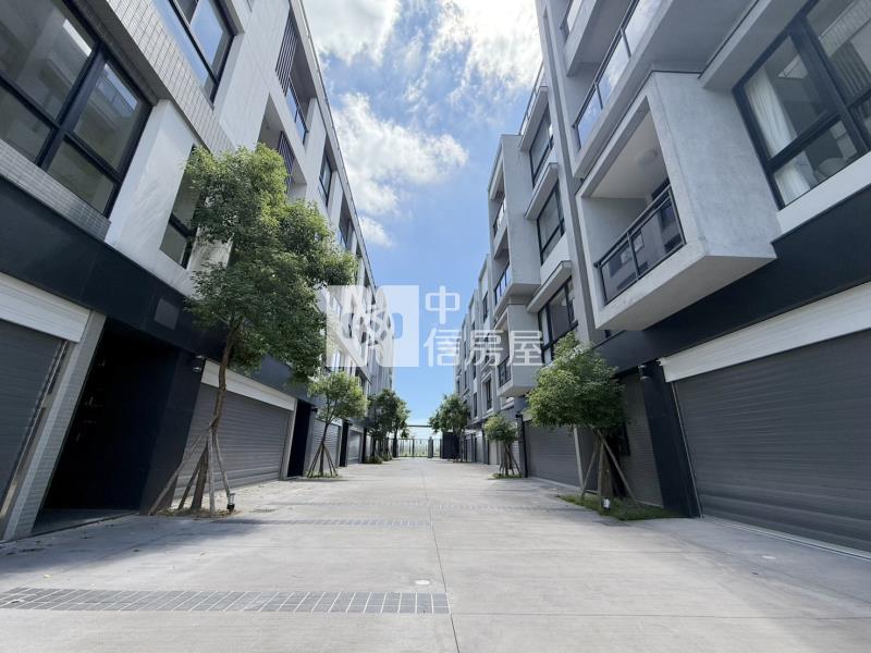 礁溪大坪數電梯透天房屋室內格局與周邊環境