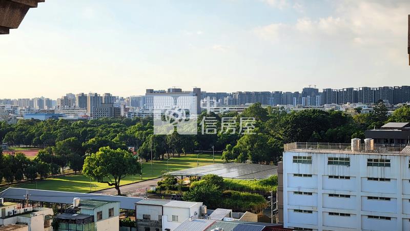 勤益科大採光美套房B房屋室內格局與周邊環境