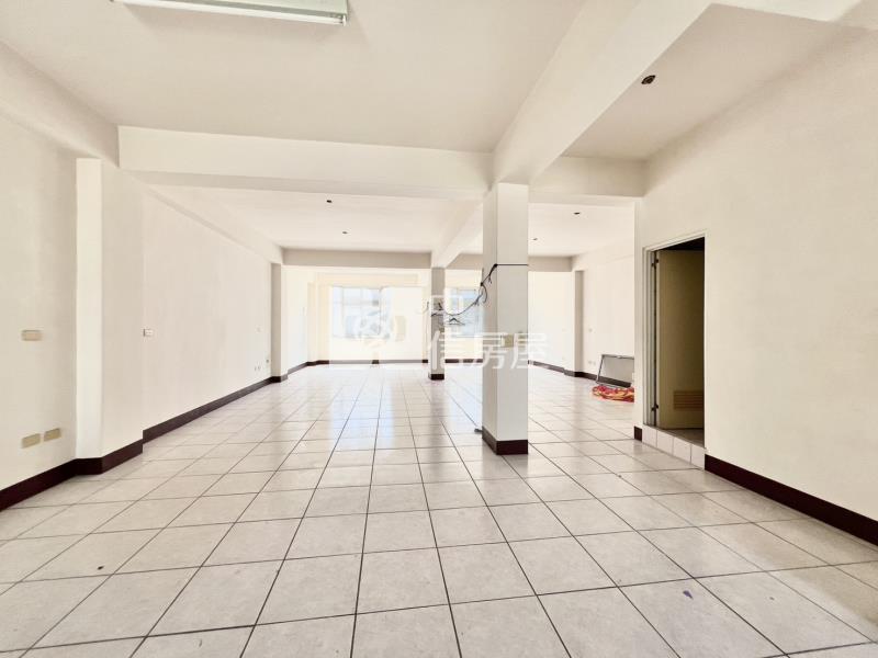 新社郵局前雙透天店面房屋室內格局與周邊環境