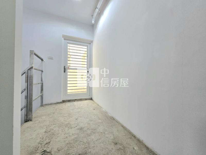 南勢全新1樓辦公室店面房屋室內格局與周邊環境