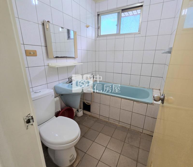 牛津風情畫大三房美廈房屋室內格局與周邊環境