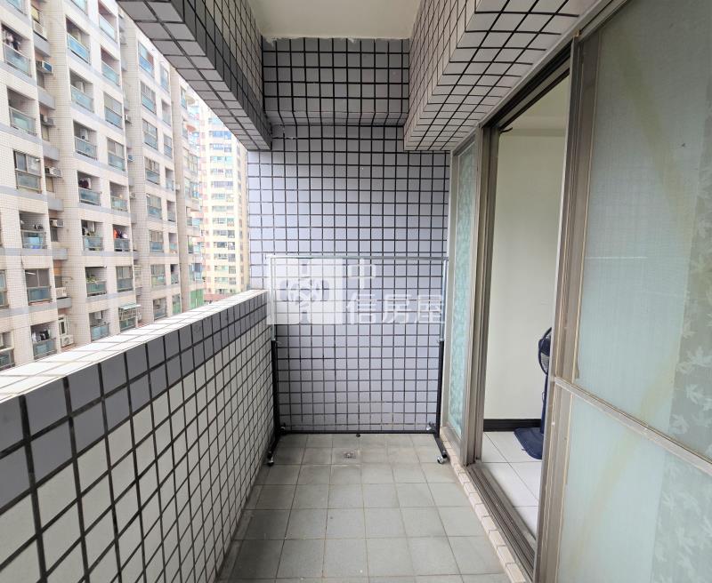 牛津風情畫大三房美廈房屋室內格局與周邊環境