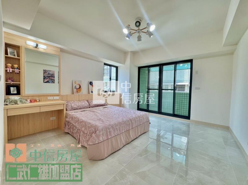 右昌商圈世運電梯美三房房屋室內格局與周邊環境