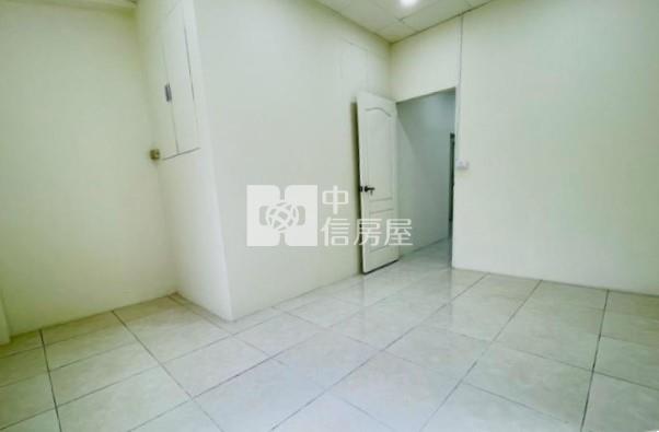 即刻入主台中機場旁低總價透天房屋室內格局與周邊環境