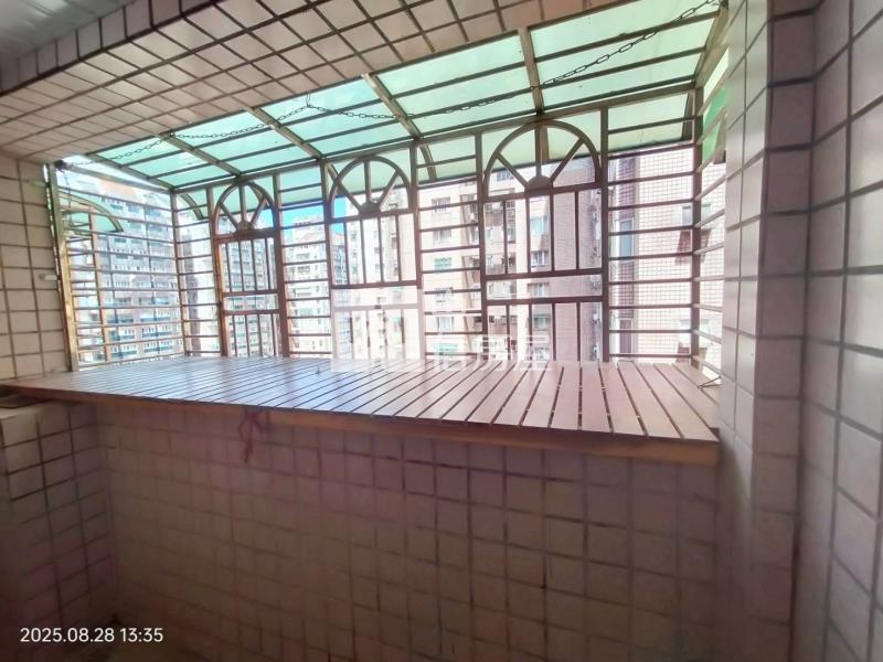 ●海洋大學世界美三房房屋室內格局與周邊環境