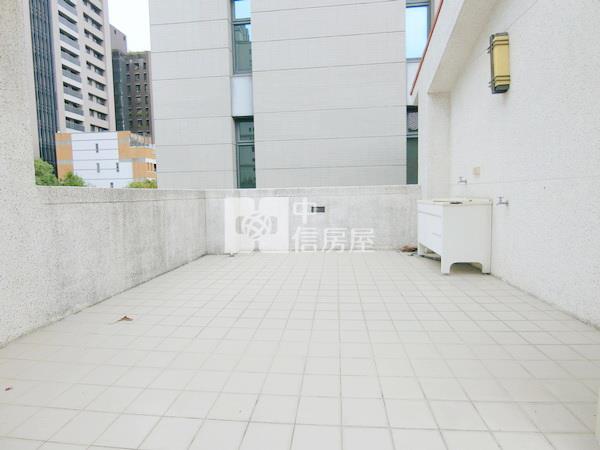 823公園獨棟大地坪花園美墅房屋室內格局與周邊環境