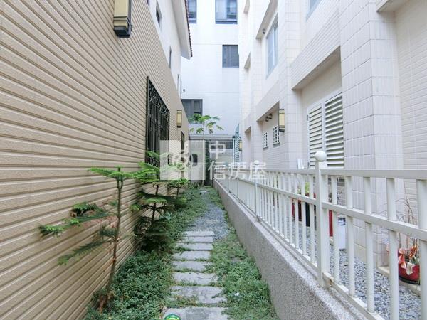 823公園獨棟大地坪花園美墅房屋室內格局與周邊環境