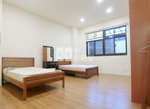 823公園獨棟大地坪花園美墅房屋室內格局與周邊環境