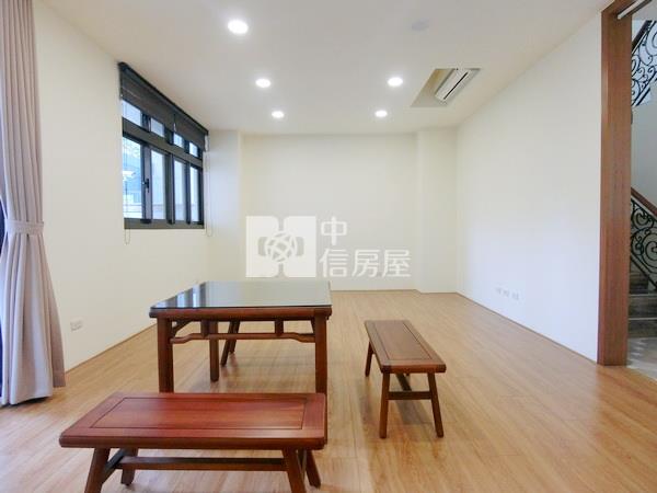 823公園獨棟大地坪花園美墅房屋室內格局與周邊環境