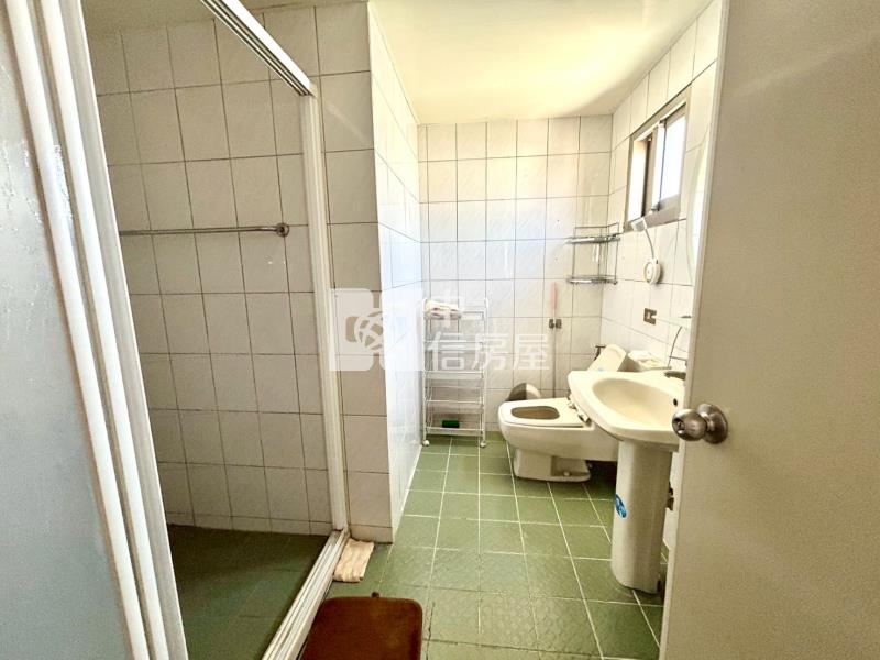 斗六市近中山路大建坪3房美華廈房屋室內格局與周邊環境