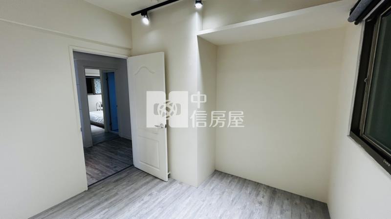 四維國小捷運昌平商圈震後三房房屋室內格局與周邊環境