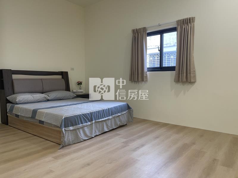 小港桂林商圈翻新大面寬透天房屋室內格局與周邊環境