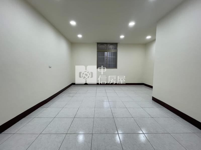南勢整新美透天房屋室內格局與周邊環境