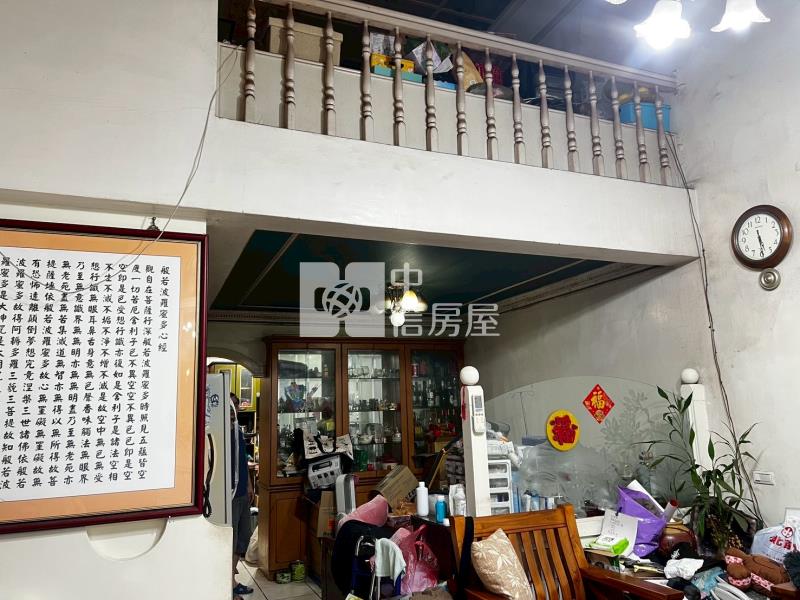 文化國小車庫別墅房屋室內格局與周邊環境