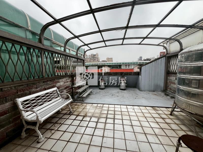 文化國小車庫別墅房屋室內格局與周邊環境