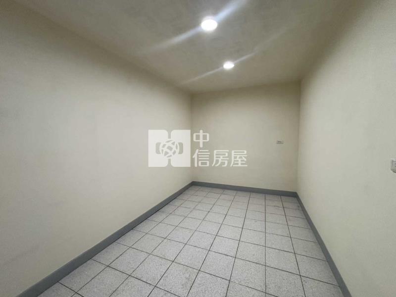 南勢全新整理大四房透天房屋室內格局與周邊環境