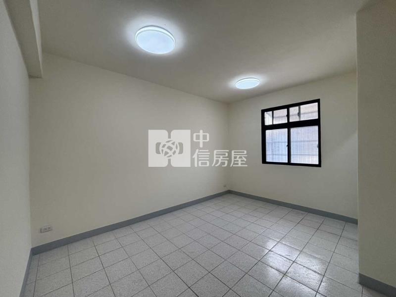南勢全新整理大四房透天房屋室內格局與周邊環境