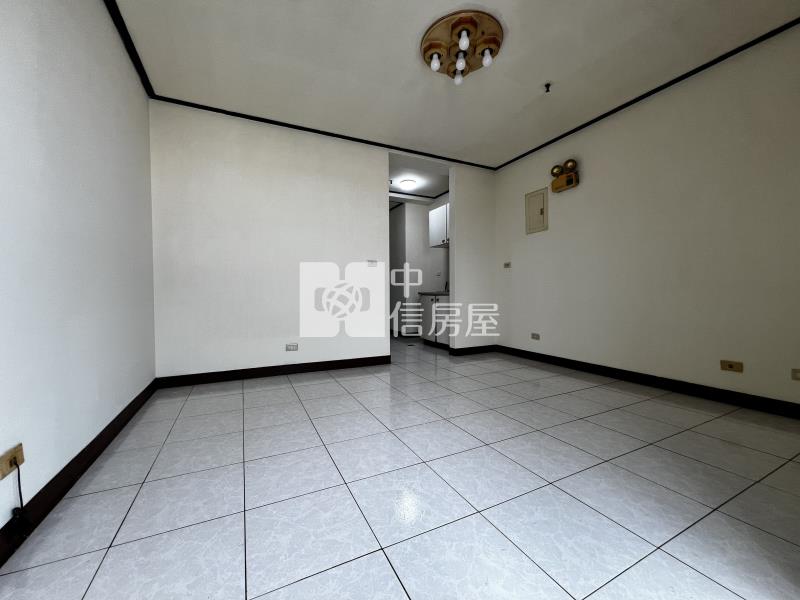 家美大陽台套房房屋室內格局與周邊環境