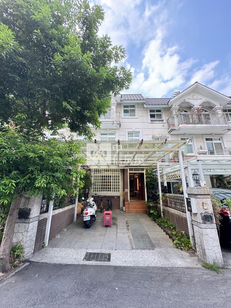 宋屋國小雙車別墅房屋室內格局與周邊環境