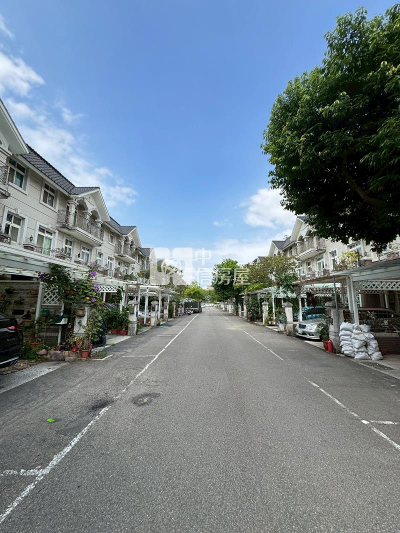 宋屋國小雙車別墅房屋室內格局與周邊環境