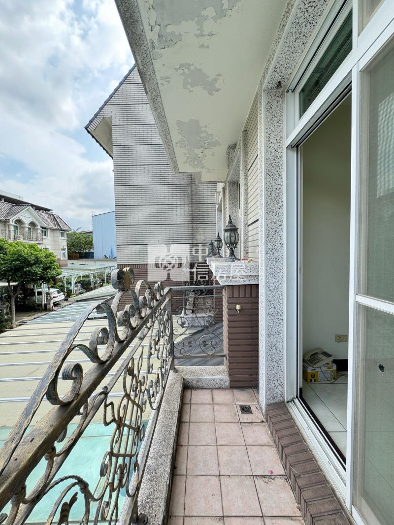 宋屋國小雙車別墅房屋室內格局與周邊環境