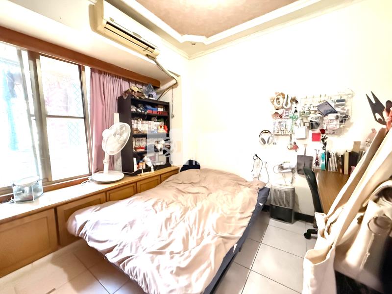 文心青邁三房車位房屋室內格局與周邊環境