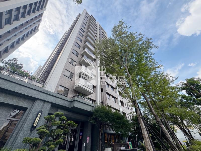 崇德薈兩房兩衛附平車房屋室內格局與周邊環境