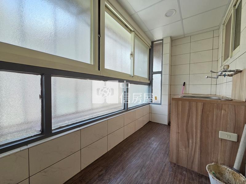 市都心溫馨大套房III房屋室內格局與周邊環境