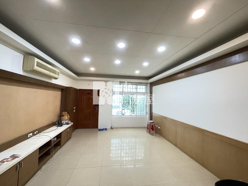 平鎮聯新/冠鼎玫瑰花園雙車美別墅房屋室內格局與周邊環境
