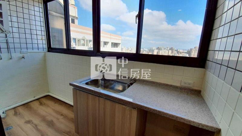 近A21捷運景觀套房房屋室內格局與周邊環境