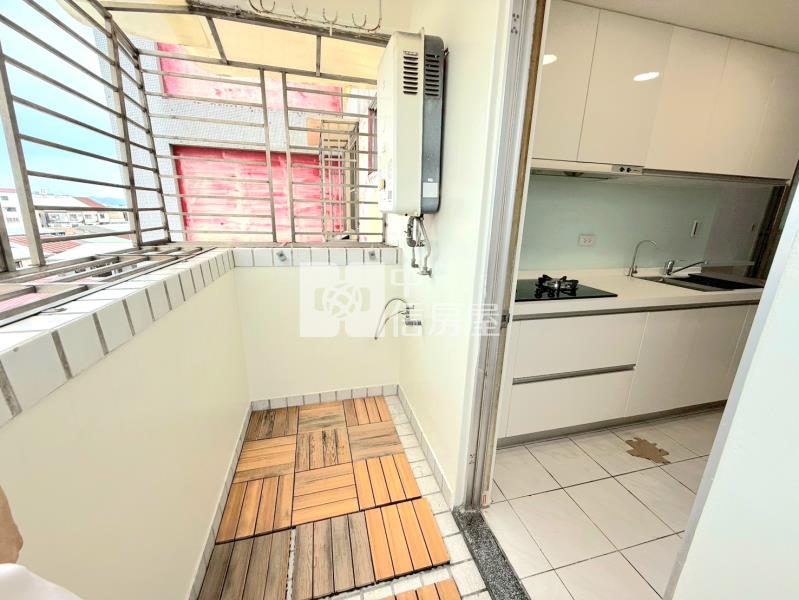 張三的家2房美廈房屋室內格局與周邊環境